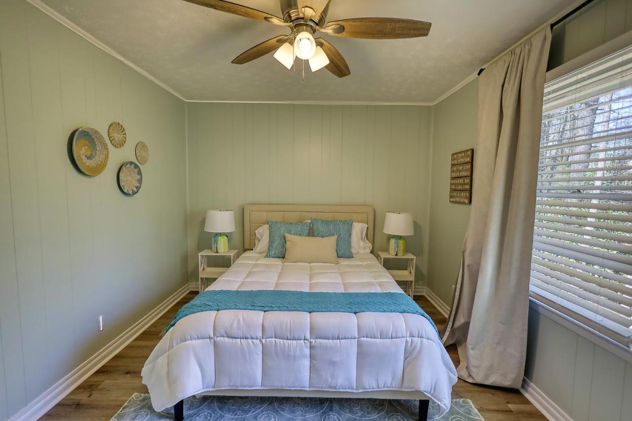Coastal Cottage 1/2 Mile From Covington Square Exteriör bild